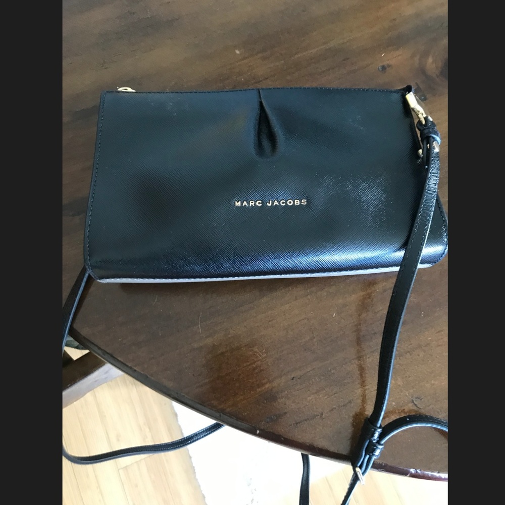 Marc Jacobs black and tan leather crossbody